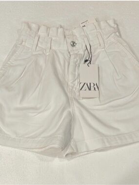 Cute Zara Ruched - White High-Waist Paperbag Shorts